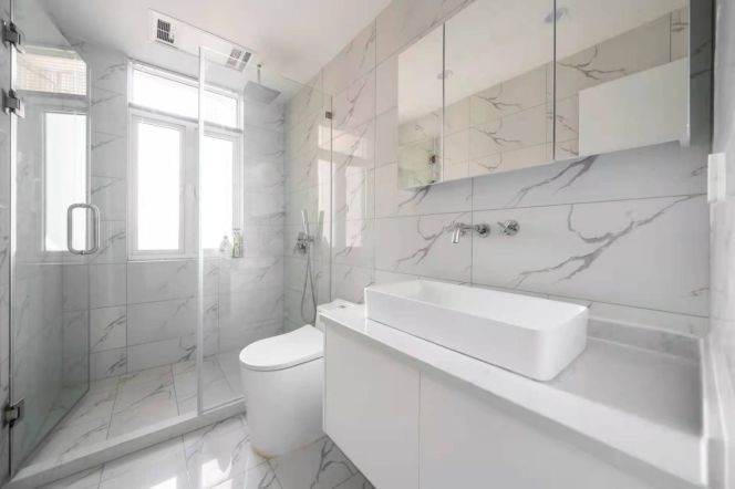 Great view 3Br+Balcony @ L9