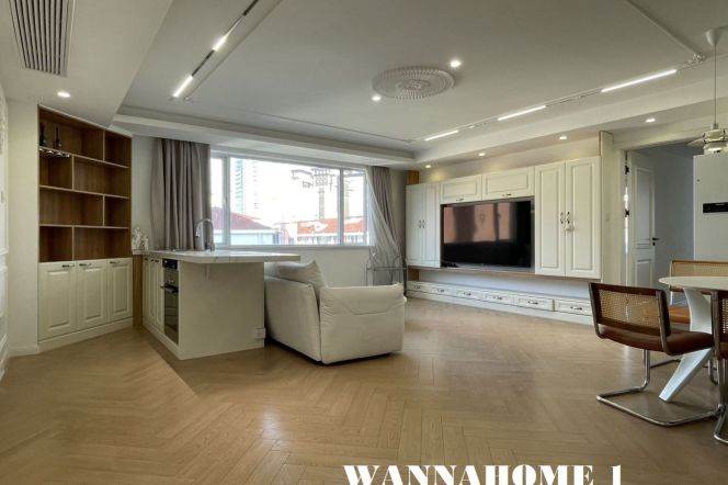 Spacious&Bright 3Bdrs 2Baths Apt+Green Compound+L2/11 Jiang Su Rd/Large Balconies