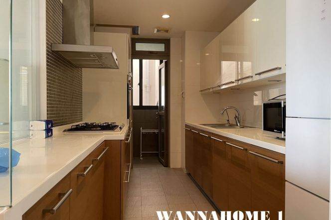 Stunning View+Spacious&Bright 2Bdrs 2Baths Apt+Open Balcony+Taikoo Hui+Top Compound