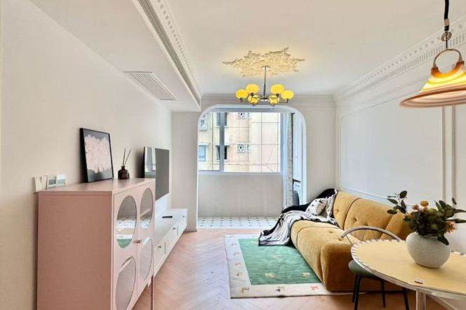 Renovated 1br with elevator near Zhenping Rd 