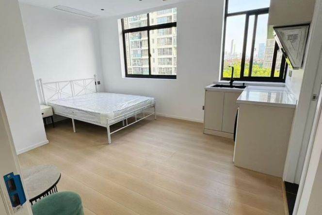 Cozy 1Br @ L9/12 Jiashan rd station