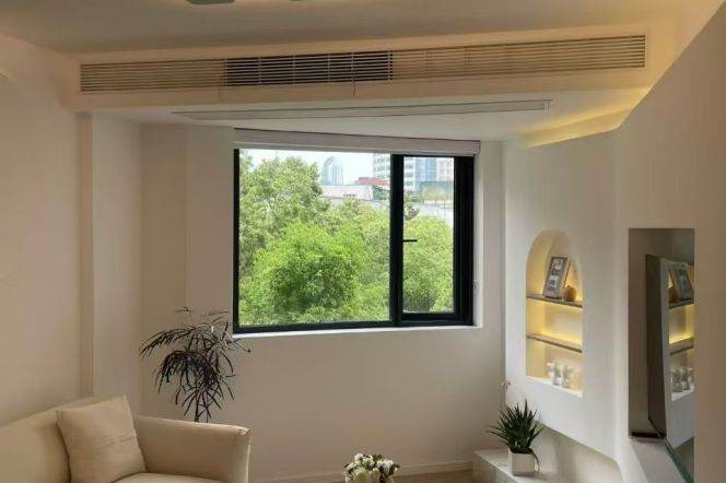 Modern 1br with elevator near West Nanjing Rd