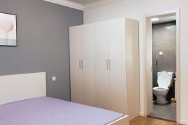 Master bedroom near West Nanjing rd, close to ESSCA,advance booking accepted