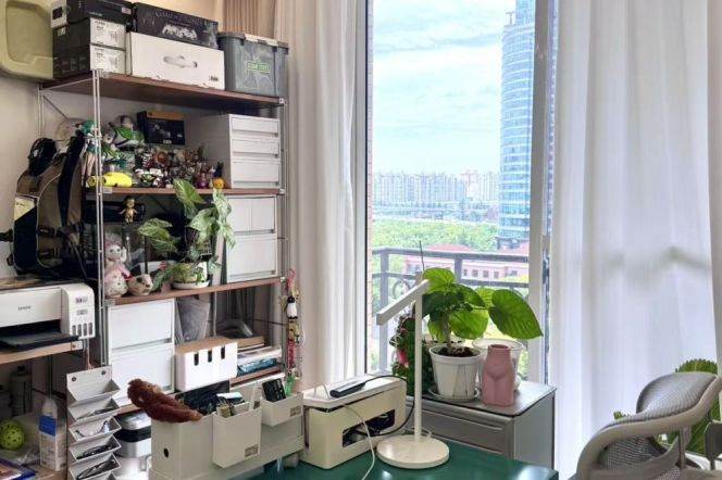 Shanghai indoor stadium 3BR 2BATH with balcony