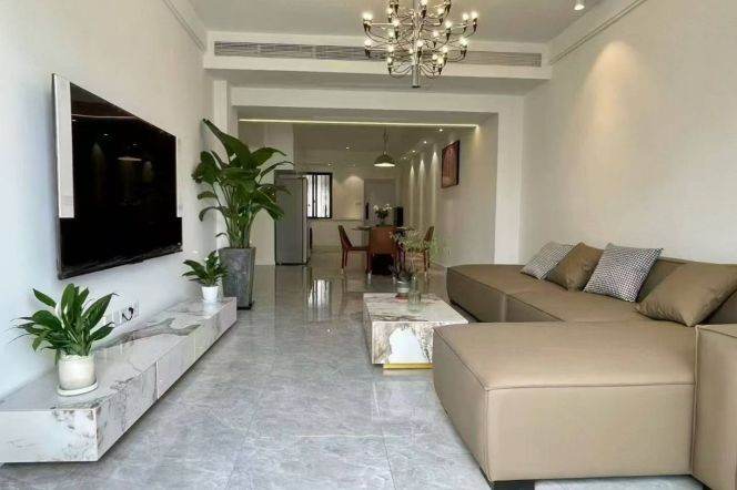 Jiashan/Jianguo rd 2brs/2lv/2bt apt with floor heating ; L9/12