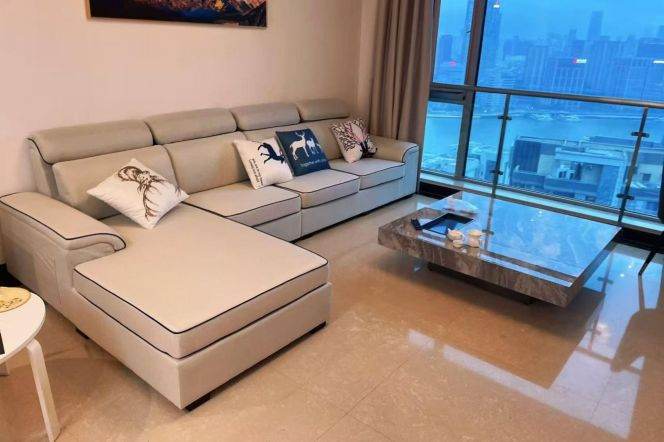 Modern 2brs with floor heating and river view in Lujiazui