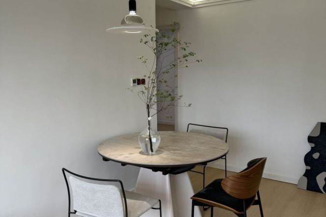 2Bdrs 1Bath /Spacious&Bright /Line8/12 Qufu Rd/Elevator/nice view