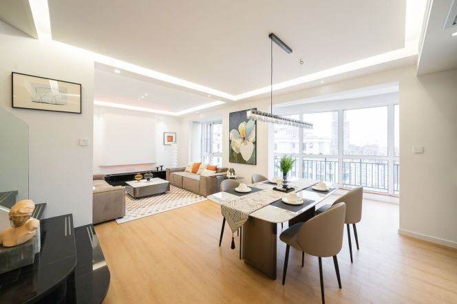 modern 4brs penhouse big terrace floor heating nice view beside Huang pu river 