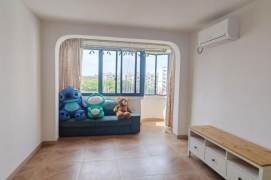 Cozy Bright 1 br in West Bund(XuHui) easy to L11 LongYao Rd St.