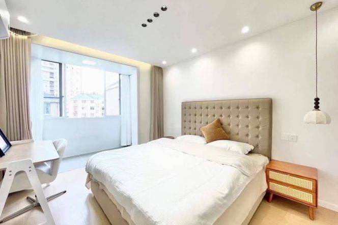 Pudong area/modern 2br 1lr/all bright room/brand furniture,Century Park@L2