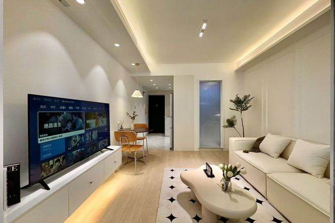 1BR Near Jiangsu Rd Metro/Private Yard