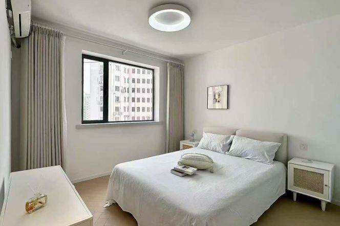 High-Floor 1BR near Natural History Museum — 12,800 RMB