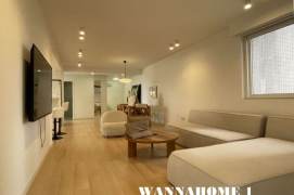 Spacious&Modern 3Bdrs 2Baths Apt+IAPM+2 Large Balconies+Top Compound+Stunning View