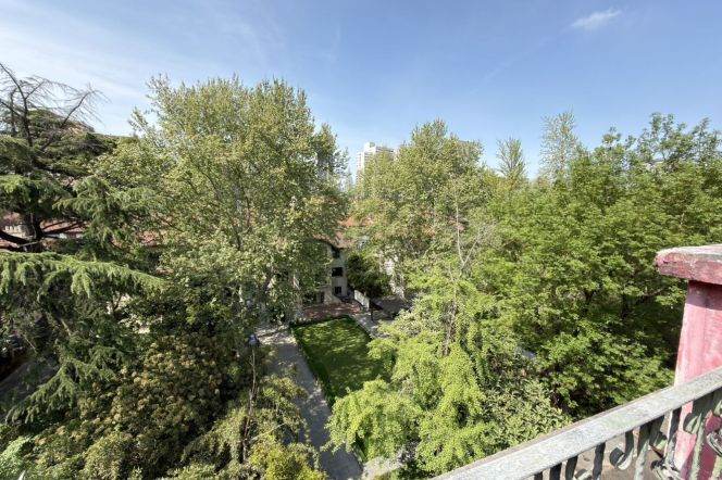 2 Brs, 2 Baths, Terrace/Wall heating/Oven/Dish washer, 110 sqm @ South Shaaxi metro L1,12&10