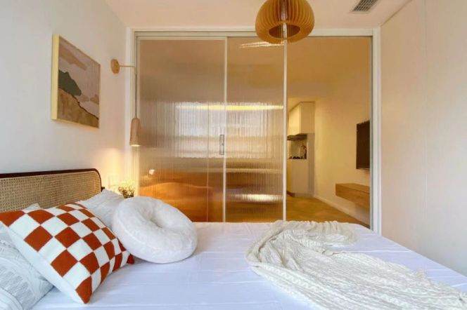 Special Offer- modern 1 bed - bright - good location- Line 7 Changping Road 