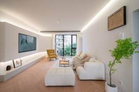 Pudong Biyun, 3-brs with an outdoor balcony, floor-to-ceiling windows, underfloor heating