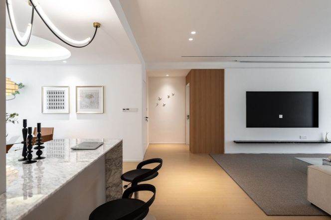  Premium 3-Bedroom in Downtown Huangpu | Exquisitely Renovated