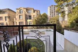 modern 4brs house house with nice garden floor heatuing near German school