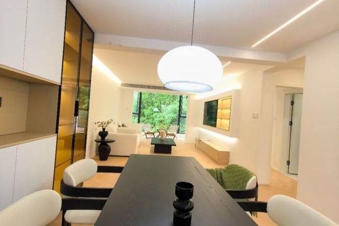 wuning rd elevator 3BR/2baths@L13/14