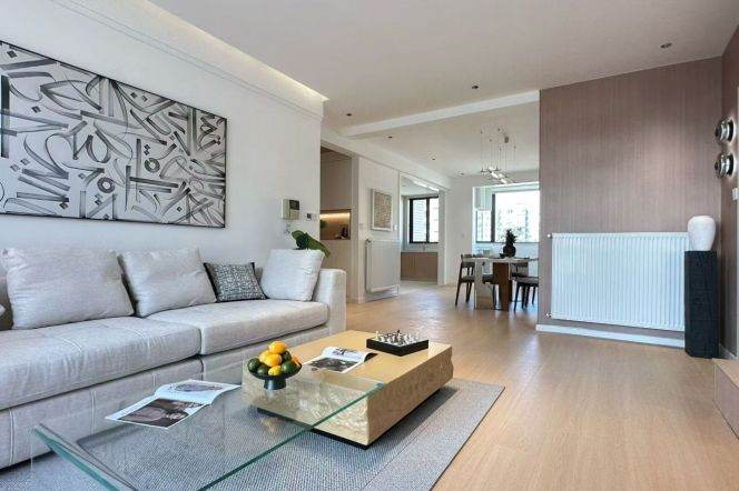 Modern 3brs with floor heating and balcony beside Century Park