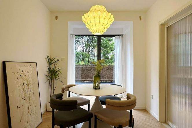 zhongtan rd elevator 2BR/2baths/big terrace@L3/4