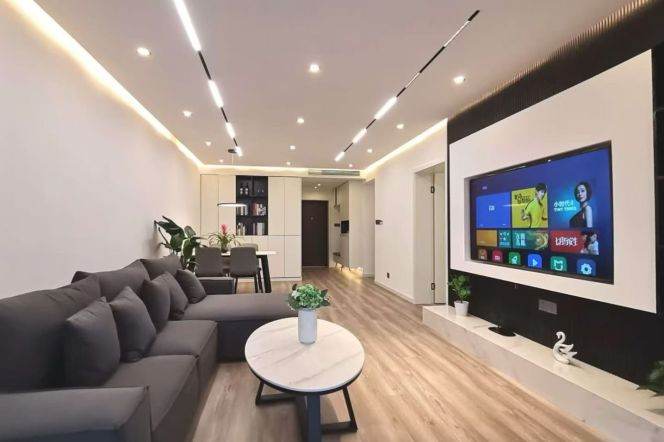 2 Brs, 2 Baths, Open Balcony/Floor heating/Dish washer, 120 sqm @ Changping metro L7