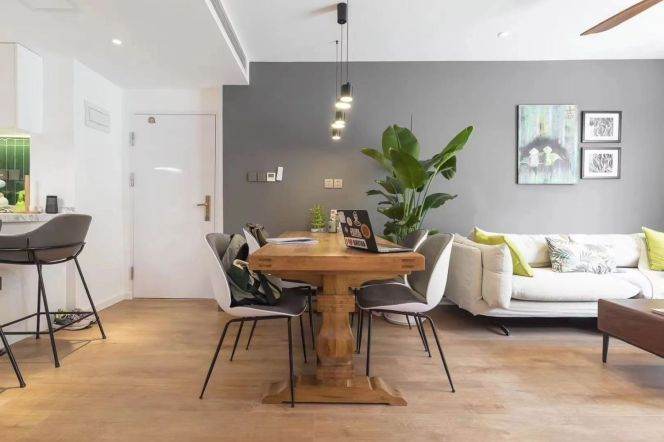 Valuable/character 2BR with Balcony/Wllheating/Oven 16.5K   