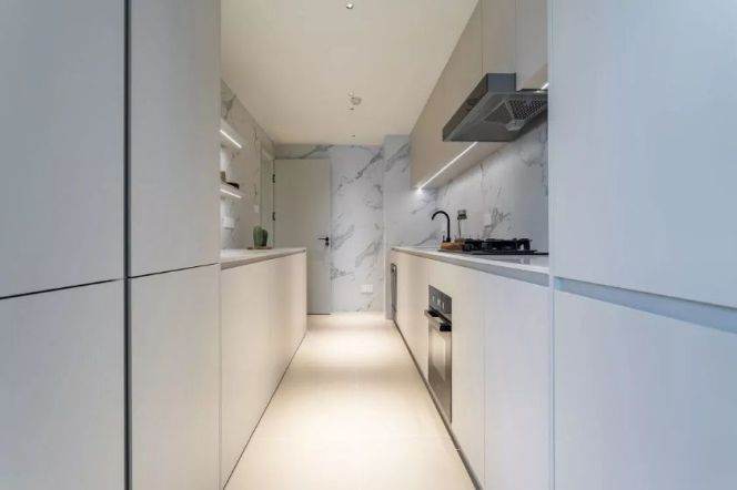 super modern 3brs floor heating nice river view wooden floor in Shimao 