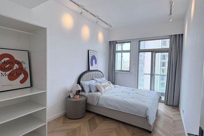 High-Floor Luxury 4BR on Anfu Road — 45,000 RMB