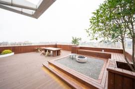 modern 4brs penhouse big terrace floor heating nice view beside Huang pu river 
