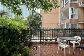 3 Brs, 2 Baths with Terrace/Floor heating/Dish washer, 150 sqm @ Shanghai Stadium L4