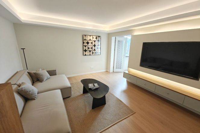 2 Brs, 1 Living room, Floor heating/Central ac/Dish washer, 110 sqm @ Wuding metro L14