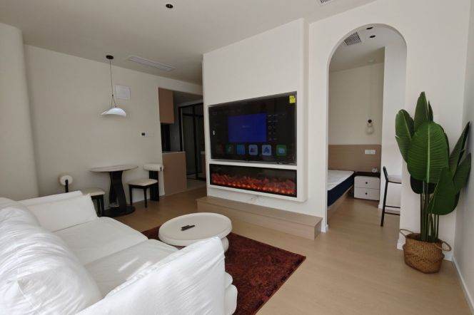 1 br near L2/L7/L14 jing'an temple station