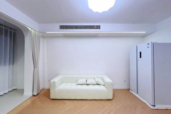 Zhongshan park/spacious 1br 2lr/central AC/bright room/big living room,@L2/3/4