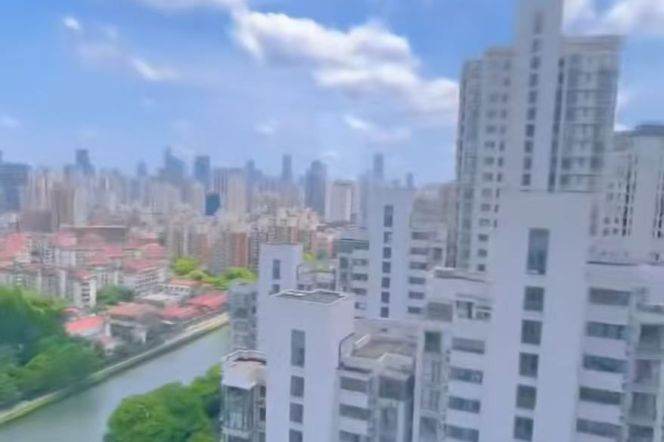 Suzhou river big terrace elevator 1BR apartment