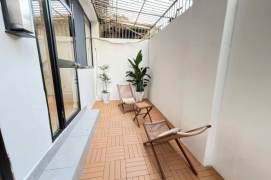 Pudong area/Nice yard+modern 2br 1lr/double south/brand furniture,Dongming rd@L13/6
