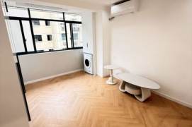 New renovated 1br apt for rent at good price,close to Line 2