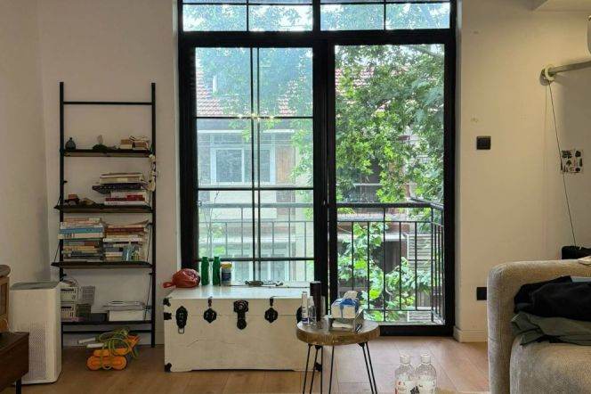 Jiashan Rd Station 1+1Br with Open Balcony Line9/12