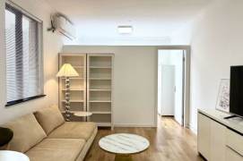 1 br near L9/L12 jiashan rd station+elevator