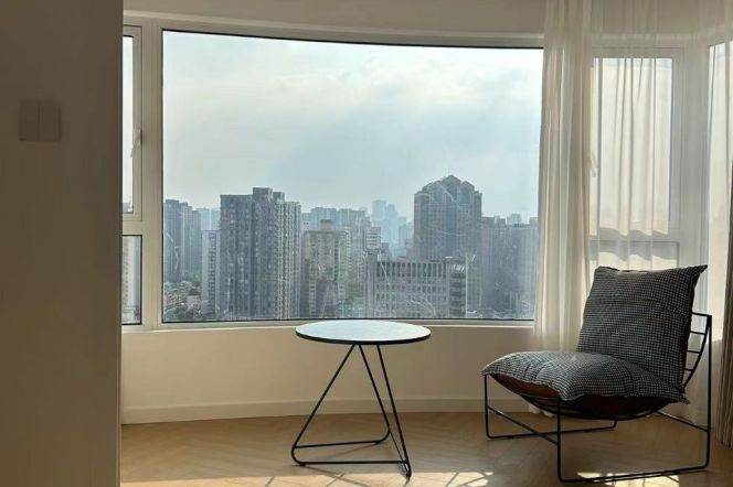 2 Brs, 2 Baths, Floor heating/Dish washer/Gym/Swimming pool, 130 sqm @ Changping metro L7