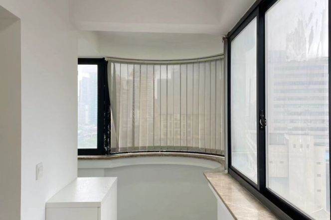 Nice Building+Spacious&Modern Elevator 1Bdr 1Bath Apt+L2/11 Jiang Su Rd+Large Storage+Jing An Temple