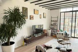 2BR with Balcony/Jiashan Road Metro