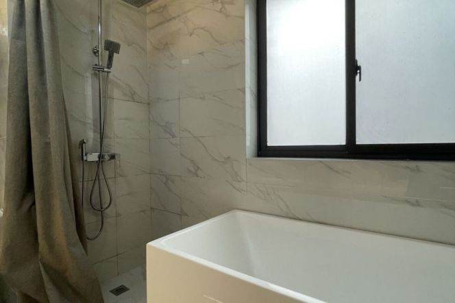 Stunning View+Nice Building+Spacious 1Bdr 1Bath Apt+L2/11 Jiang Su Rd+Large Storage+Jing An Temple