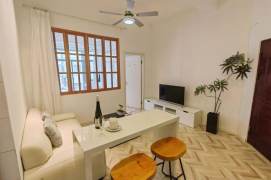 High ceiling  1 br with terrace on YuYuan Rd .near L 2/11 JiangSu Rd St & ZhongShan Park