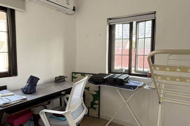 2BR with Balcony/Jiashan Road Metro