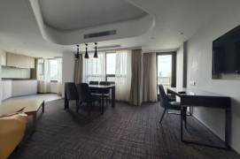 1 br near L10 yili rd station+elevator