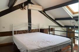 1Loft near line 1/10/12 S.Shan'xi Rd can long and short term lease