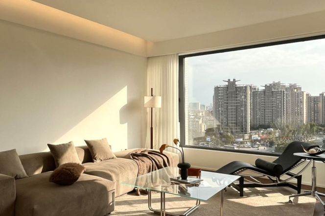beautiful 3brs floor heating nice furniture near century park close to Lujiazui 24K