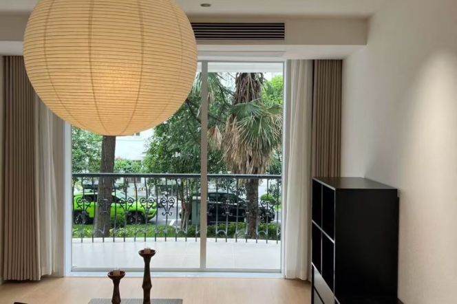 2 Brs with Open Balcony, Central ac, Dryer, 100 sqm @ Shanghai Swimming pool Centre L11