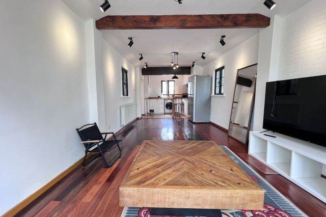 Jing'an Temple Station Spacious 1Br with Terrace Line2/7/14